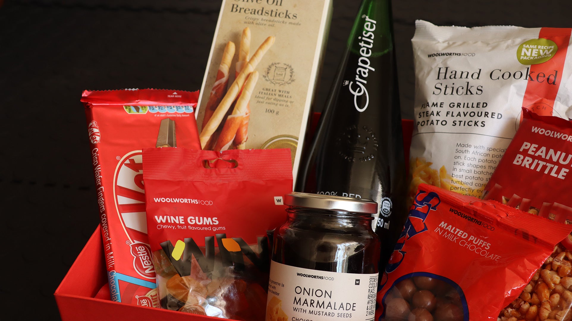 Kia Luxury Wine Hamper Scarlet Thread Designs and Gifts